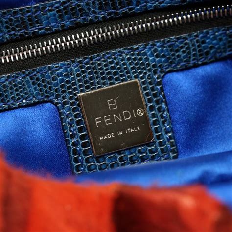 come sapere se una borsa di fendi è originale|fendi borsa due manici.